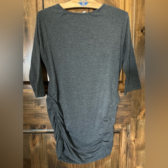 PinkBlush Maternity Top - Picture 4 of 6